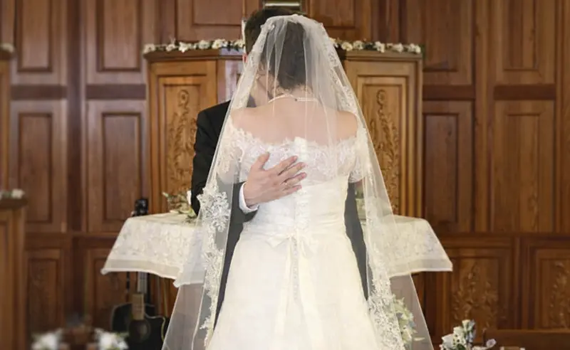 Esküvői szertartás a Mátyásföldi Református Gyülekezetben