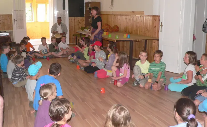 Ifjúsági alkalom a gyülekezeti házban